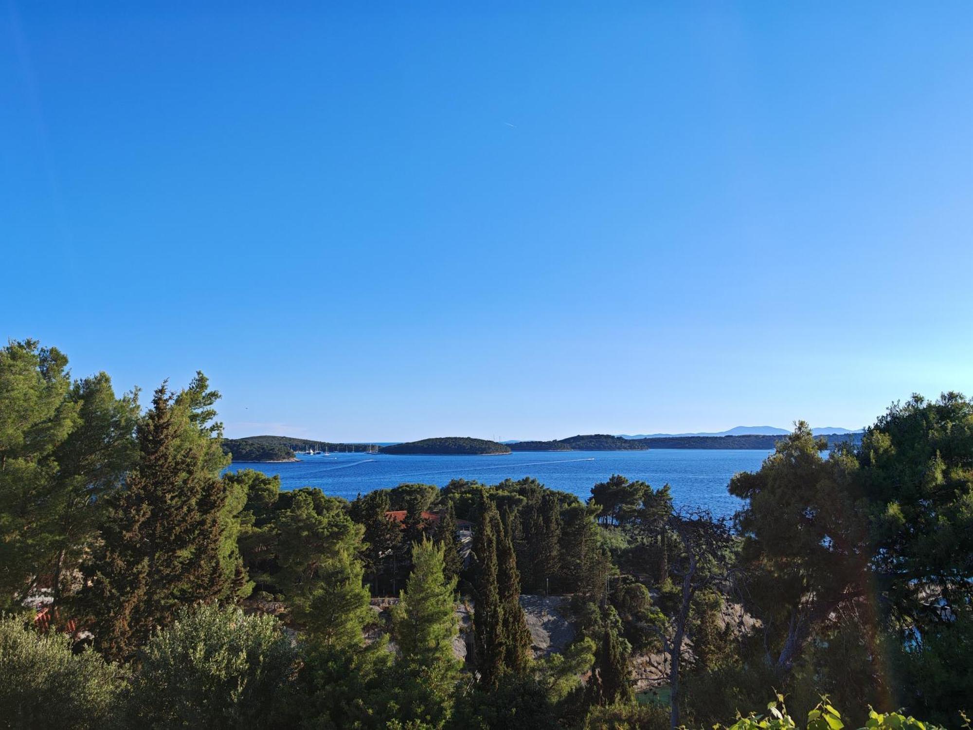 Apartments Melani Hvar フヴァル 部屋 写真